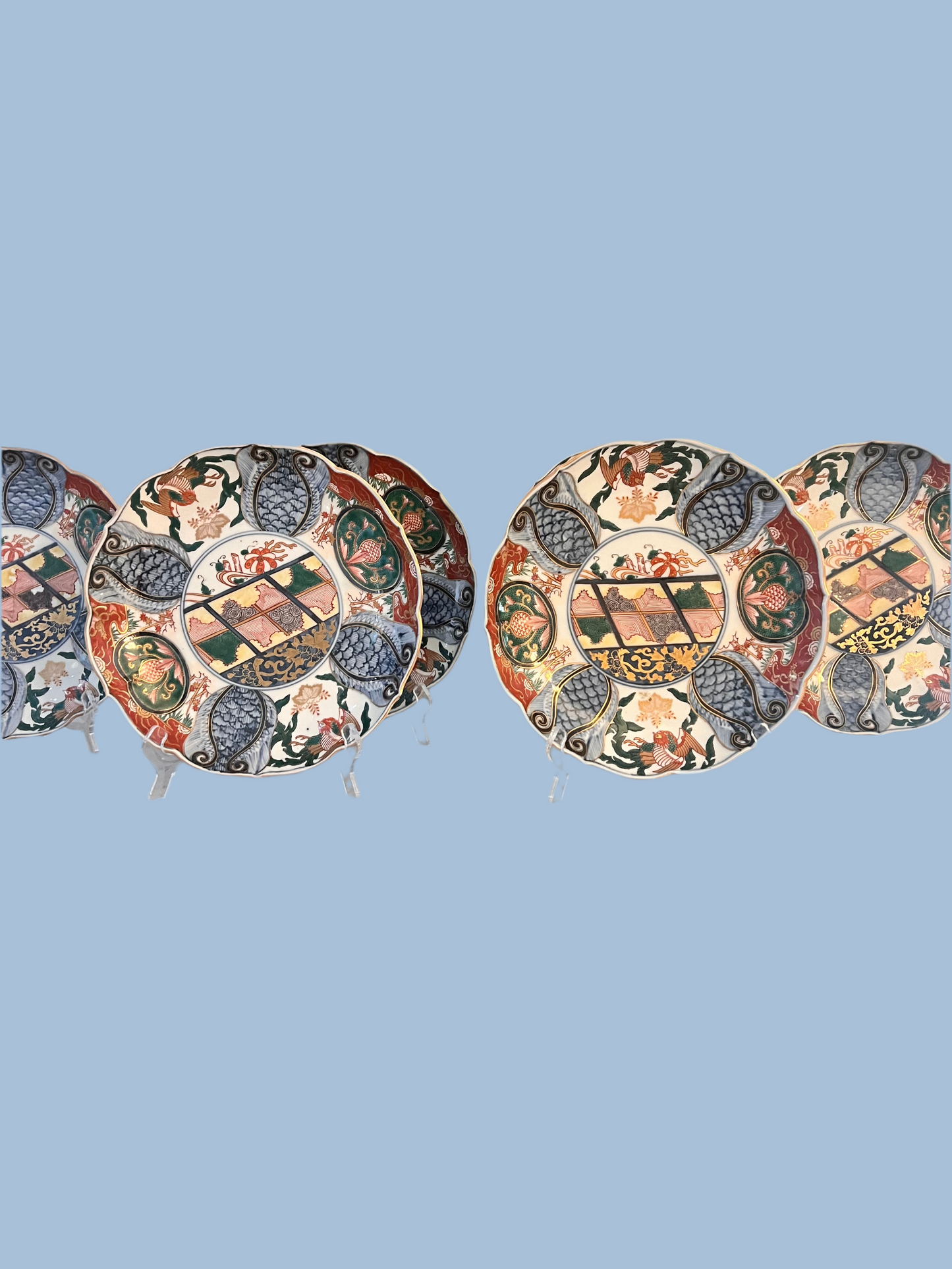 Imari Jewel Rich Scalloped Plate